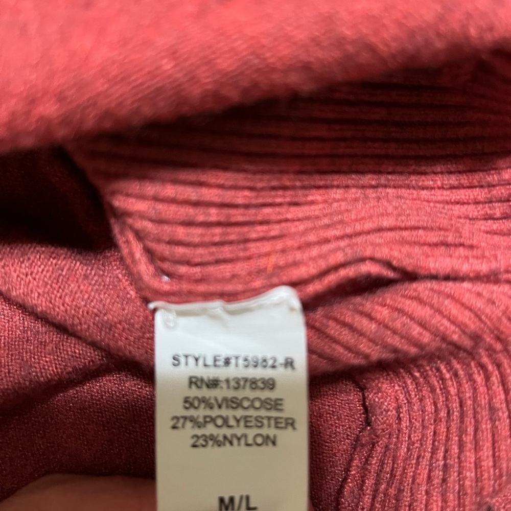 Women's Rust Red Crewneck Sweater - Picture 3 of 3